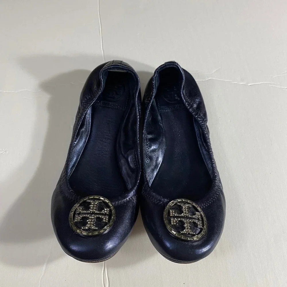 Tory Burch Reva Navy Leather Ballet Flats Rhinestone Encrusted Medallion‎ Size 6